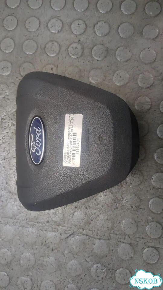 Подушка безопасности водителя Ford Fusion USA фото 1