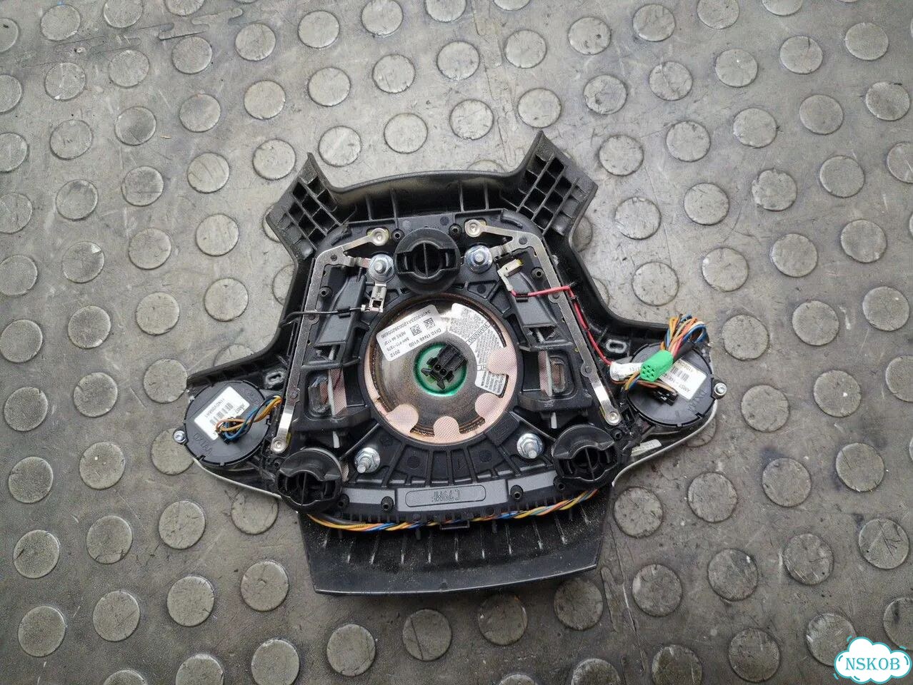 Подушка безопасности водителя Ford Focus 3 фото 2