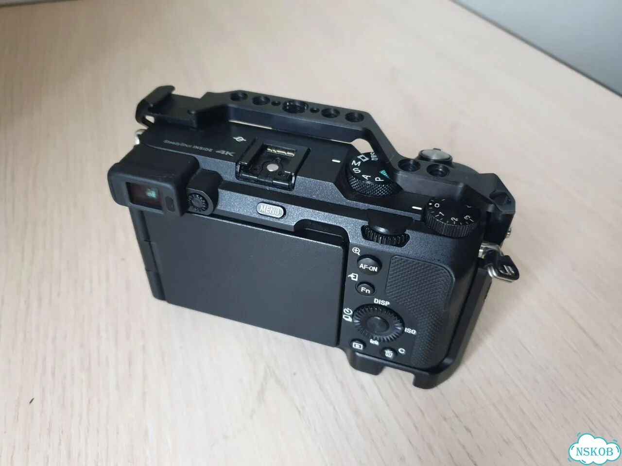 Фотоаппарат Sony A7C Body + клетка SmallRig фото 2