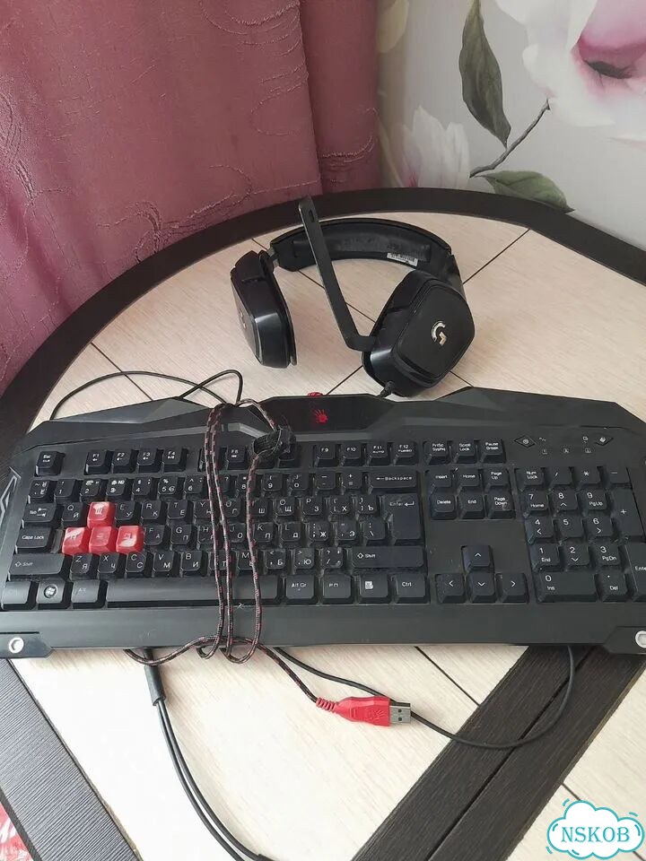 Игровая клавиатура фото 1