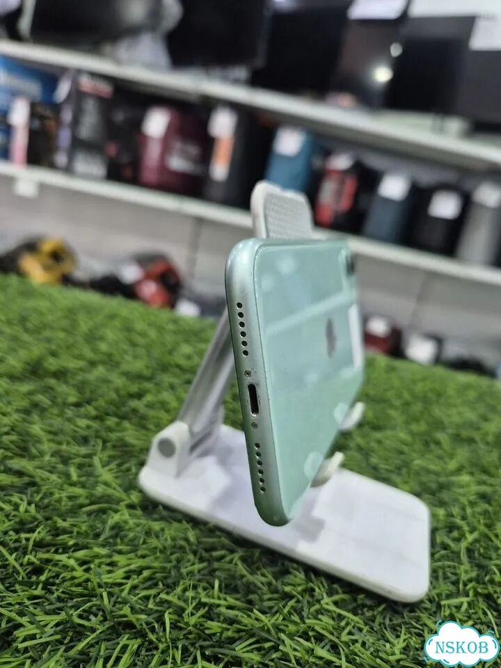 iPhone 11, 128 ГБ фото 5