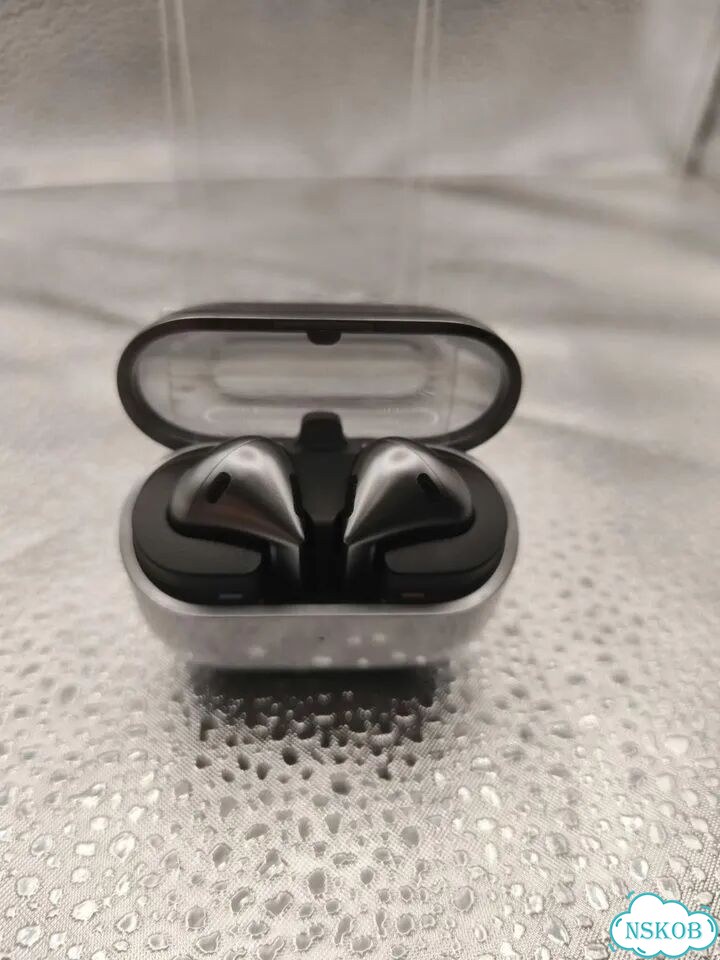 Наушники Samsung Galaxy Buds 3 фото 2
