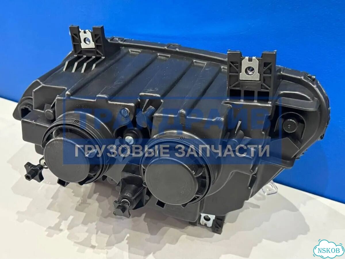 Противотуманная фара правая Dongfeng GX в сборе фото 3