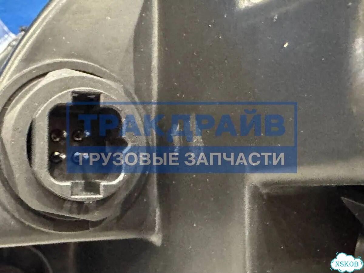 Противотуманная фара правая Dongfeng GX в сборе фото 5