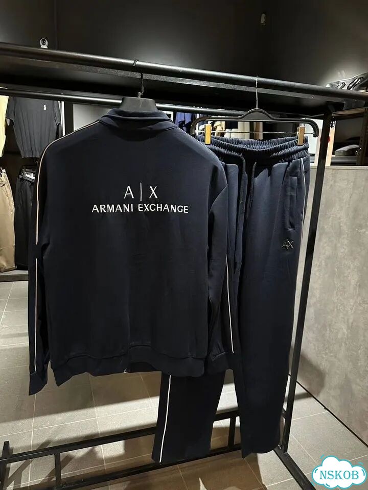 Спортивный костюм Armani фото 1