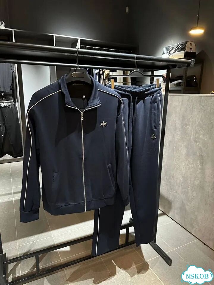 Спортивный костюм Armani фото 2